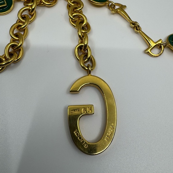 Gucci VINTAGE Horsebit Chain Belt Gold with Green Enamel Medallions beautiful - Picture 8 of 12